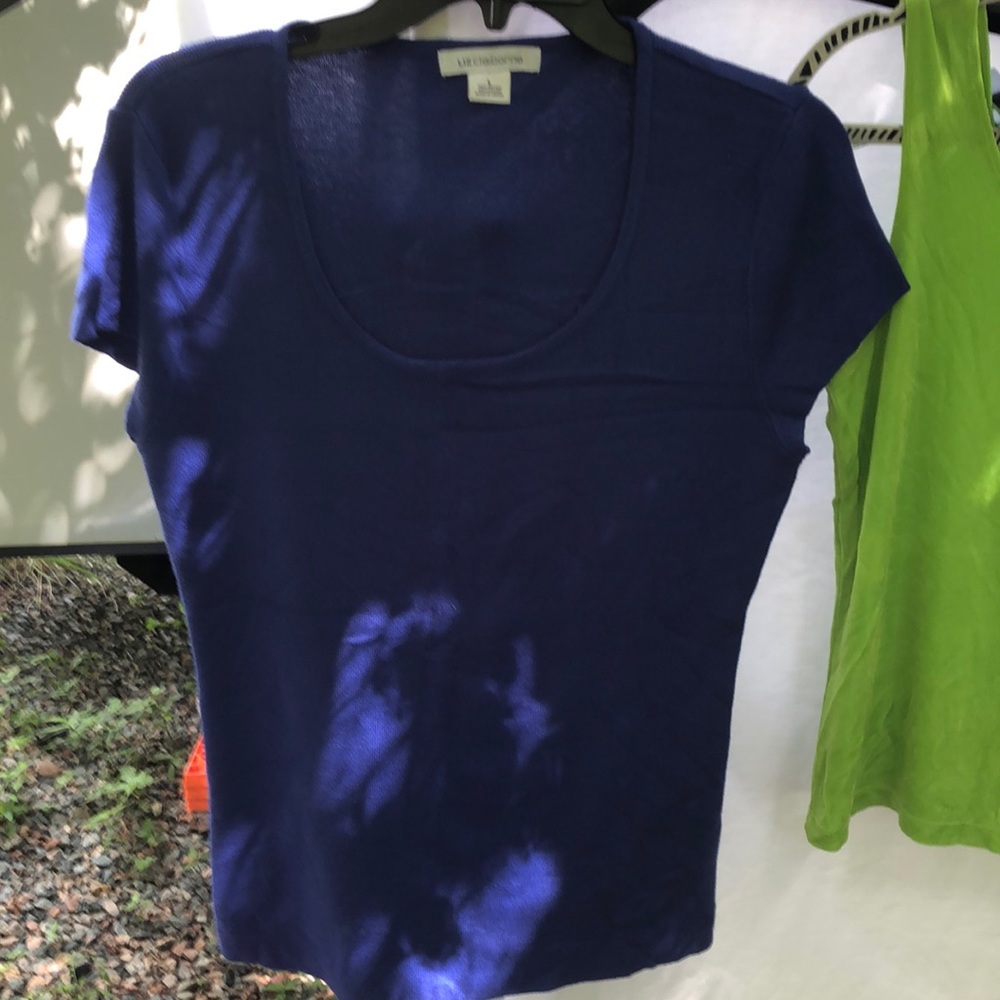 Very good condition, large Liz Claiborne top, royal blue.